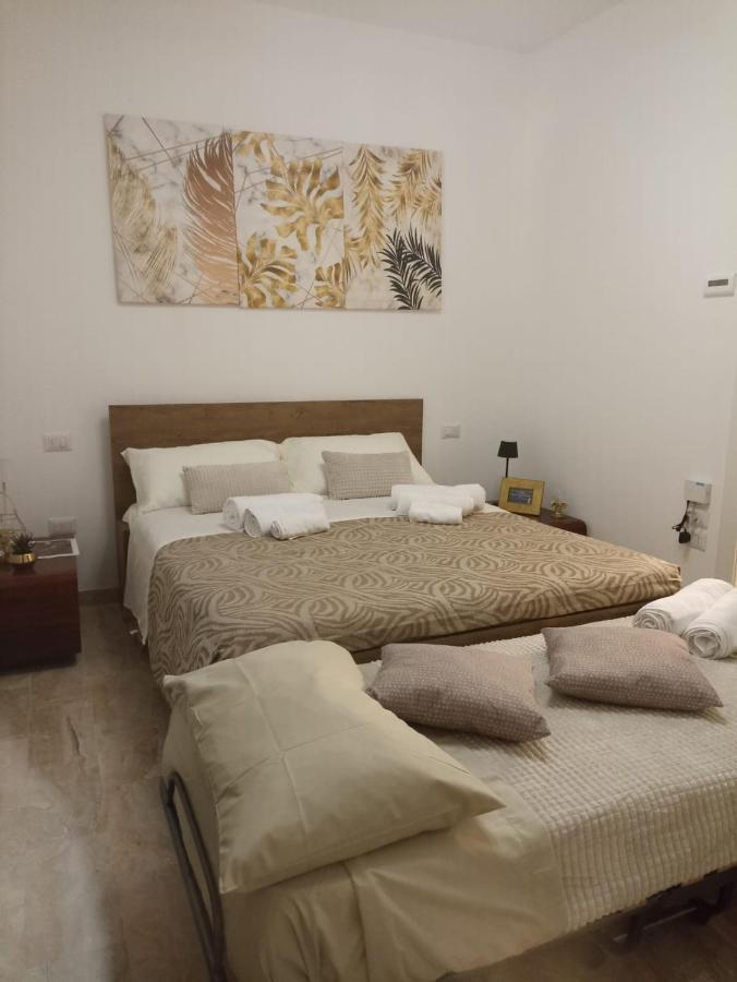 Hotel Casa Del Fiordaliso San Benedetto del Tronto Exterior foto